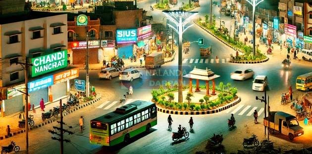 हाई मास्ट लाइट से जगमगाया चंडी नगर पंचायत का यह पांच चौराहा