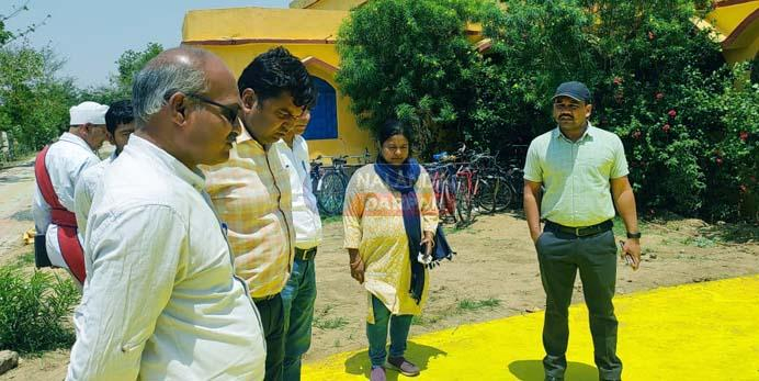 डीडीसी ने जसमत बिगहा हाई स्कूल के निर्माणाधीन खेल मैदान पर जताई नाराजगी