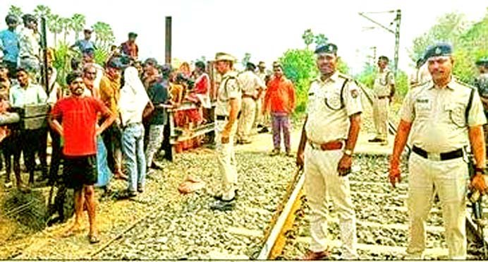 फतुहा-इस्लामपुर रेलखंड का होगा दोहरीकरण, गुमटी को लेकर भड़के ग्रामीण 1 Fatuha-Islampur railway line will be doubled, villagers angry over Gumti