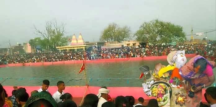 उगते भास्कर को अर्घ्य के साथ चार दिवसीय छठ पर्व संपन्न