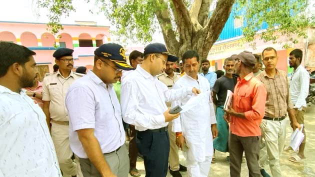 DM inspected the compensation camp for the peasants in Harnaut