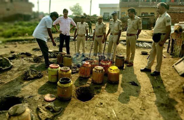 मुख्यमंत्री नीतीश के नालंदा में हो रही यूं शराब की खेती! 2 Profitable cultivation of liquor is being done in Chief Minister Nitish's Nalanda!