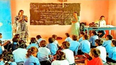 CM साहब, ऐसे कैसे पढ़ेंगे बच्चे! विकास कब लौटेगा प्राथमिक विद्यालय? 3 CM sahab, how will children study like this! When will Vikas return to school?