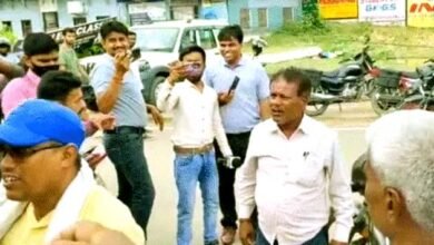 नालंदा कांग्रेस का संकट: कार्यालय में हिंसक झड़प, दो धड़ों में बंटी पार्टी 1 Nalanda Congress crisis: Violent clash in office, party divided into two factions