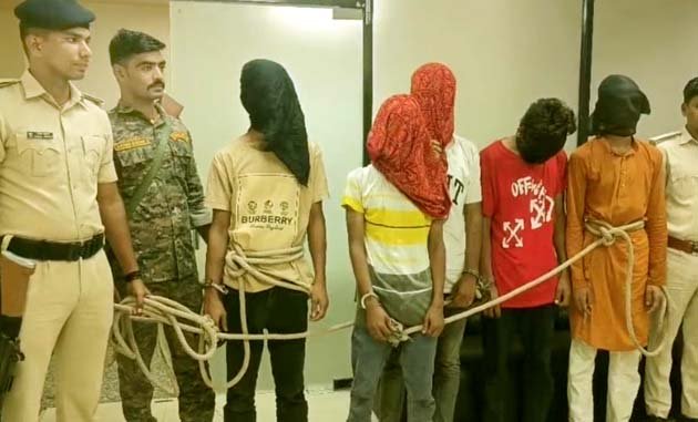 प्रॉपर्टी डीलर हत्याकांड का खुलासाः कोलकाता से 4 आरोपी गिरफ्तार 1 Property dealer murder case solved 4 accused arrested from Kolkata