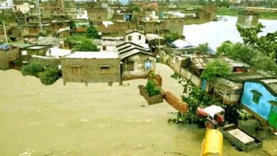 Flood of Lokain river spread in new areas of Hilsa subdivision