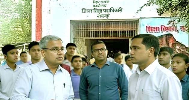 शिक्षा विभाग का सरकारी स्कूलों में फिर चलेगा औचक निरीक्षण का खेल 1 The education department will again play the game of surprise inspection in government schools