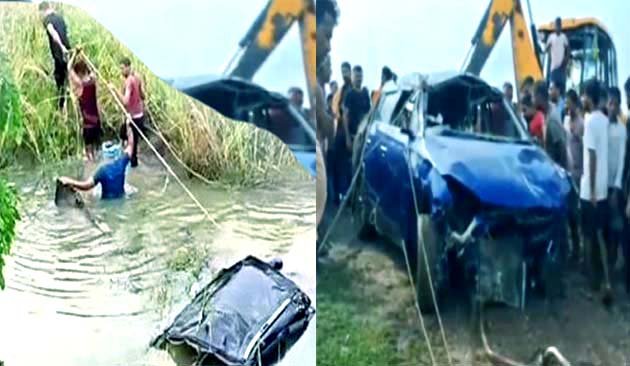 Car broke the barricading and fell into a 20 feet deep pit three friends died