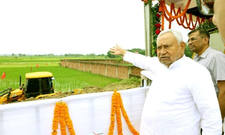 मुख्यमंत्री ने सालेपुर-राजगीर फोरलेन निर्माण कार्य का शिलान्यास किया 1 Chief Minister laid the foundation stone for Salepur-Rajgir four-lane construction work