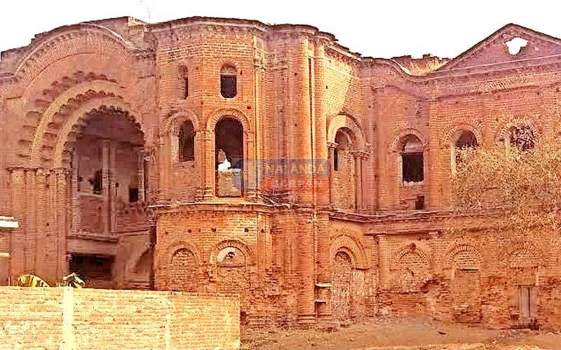 दिल्ली दरबार लाल किलाः बदहाली का शिकार इस्लामपुर की यह शान 6 Delhi Darbar Red Fort: This pride of Islampur is in a bad condition