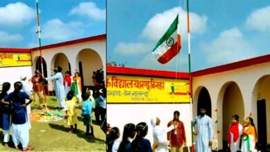 In Ben, HM hoisted the tricolor upside down in front of BDO and SHO