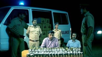 यूपी टू हिलसाः एंबुलेंस से शराब तस्करी, नगरनौसा की महिला समेत 3 धराए 8 UP to Hilsa Alcohol smuggling through ambulance 3 including a woman from Nagarnausa arrested