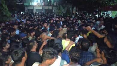 चंडी इंजीनियरिंग कॉलेज की छत से गिरकर छात्रा की मौत, छात्रों रात भर उग्र प्रदर्शन 7 A student died after falling from the roof of Chandi Engineering College and students protested throughout the night 2