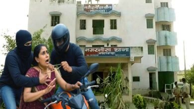 Chain worth Rs 2.30 lakh snatched from a woman in broad daylight near Nagarnausa police station