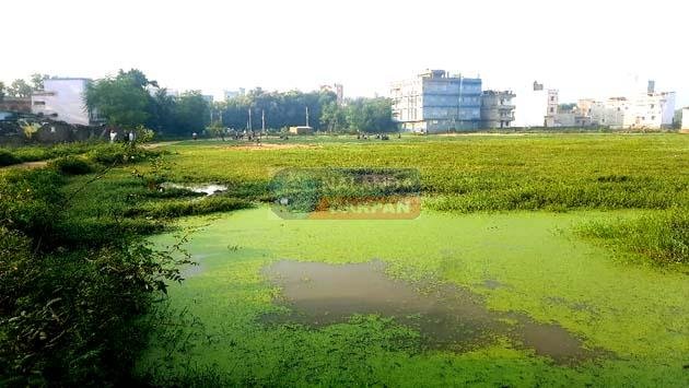 Questions are being raised about the poor condition of the playground of Islampur Subhash High School.