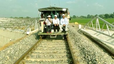 The train ran at a speed of 60 km per hour on the Sheikhpura Daniyawan railway section