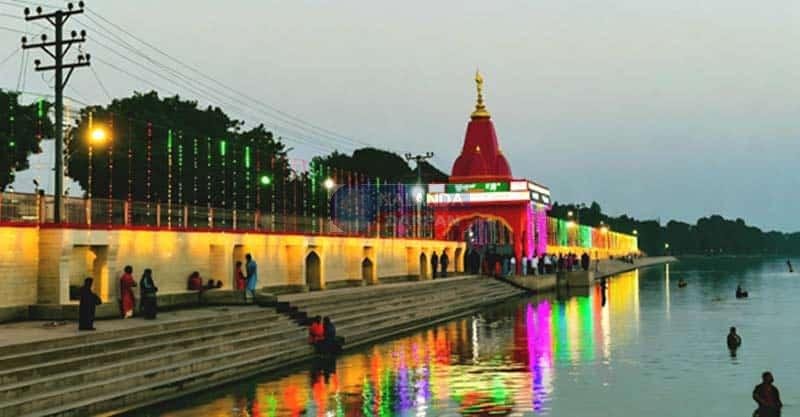 Badgaon Suryapeeth Sarovar is a living symbol of the faith and folk tales of the Sri Krishna period 1