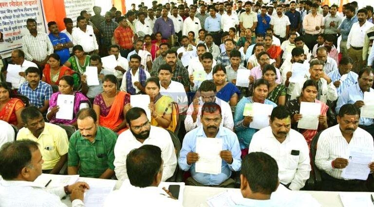 बिहार के 1.75 लाख विद्यालय अध्यापकों की सांसें अटकी, उनके दस्तावेजों की जांच होगी