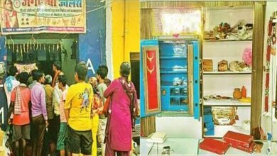 Chaos erupts on the streets over Chhabilapur jewellery theft