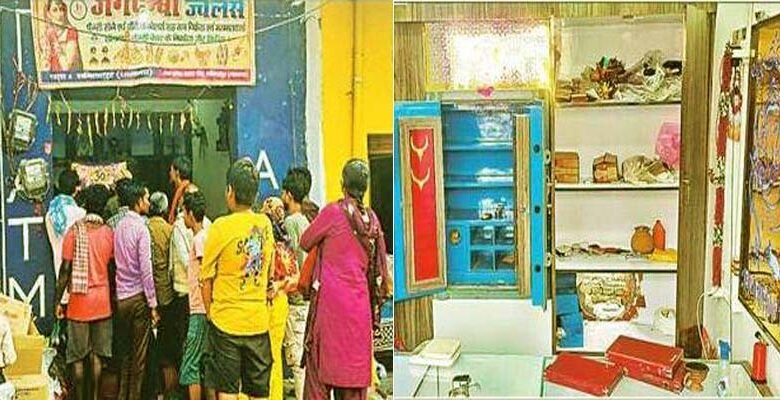 Chaos erupts on the streets over Chhabilapur jewellery theft