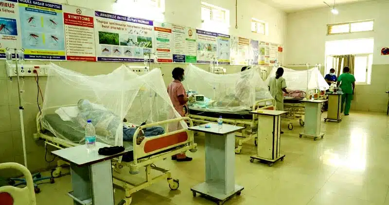 डेंगू हो सकता है हड्डीतोड़ बुखारः घबराएं नहीं, तुरंत पहुंचें मॉडल सदर अस्पताल 1 Dengue can be a bone breaking fever Dont panic immediately reach Model Sadar Hospital 2