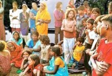 पटवन के दौरान करंट से पति-पत्नी की दर्दनाक मौत, 6 बच्चों का छिना सहारा 4 Husband and wife die tragically from electrocution while watering 6 children lose their support