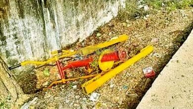 बर्बादीः राजगीर में सड़क किनारे ओपन जिम की हालत देखिए 8 Ruin See the state of the roadside open gym in Rajgir