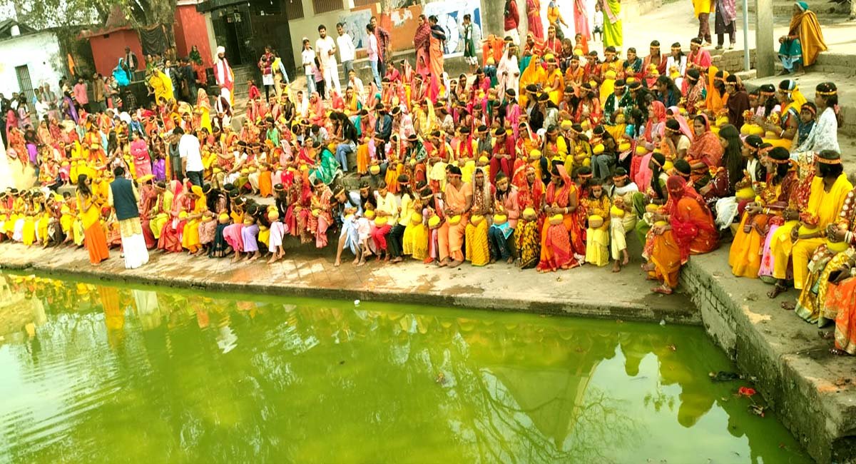 9 दिवसीय अमृत वर्षा ज्ञान यज्ञ का शुभारंभ, 551 महिलाओं की कलश यात्रा में उमड़े हजारों श्रद्धालु