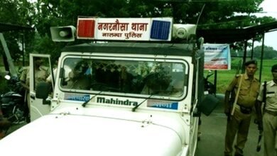 मनीचक गांव में अवैध हथियार और भारी मात्रा में शराब बरामद, चार गिरफ्तार 12 Illegal weapons and a large quantity of liquor seized in Manichak village four arrested