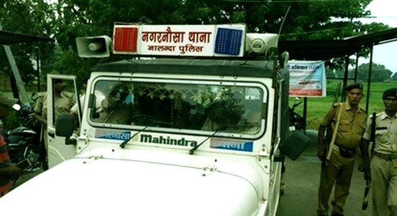 मनीचक गांव में अवैध हथियार और भारी मात्रा में शराब बरामद, चार गिरफ्तार 1 Illegal weapons and a large quantity of liquor seized in Manichak village four arrested