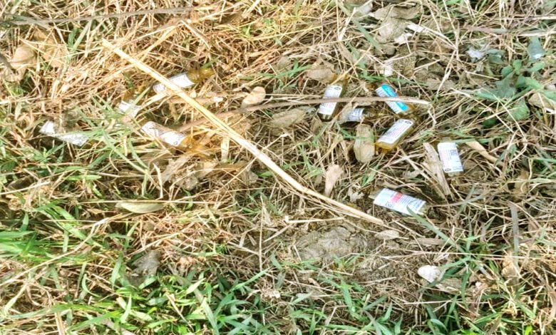 चंडी में फैलता 'नशे का डोज', पुलिस-प्रशासन और समाज के कर्णधार बेखबर 1 चंडी की सड़कों पर फैलता इंजेक्शन नशा