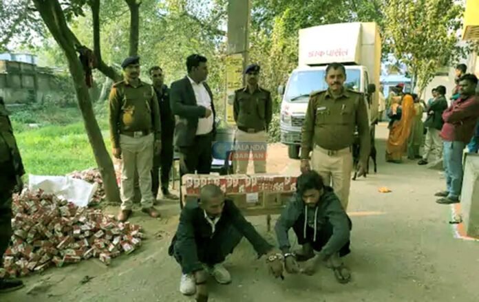 डाक पार्सल में शराब तस्करी! हिलसा में 2 वाहन जब्त, 6.5 लाख की विदेशी शराब बरामद