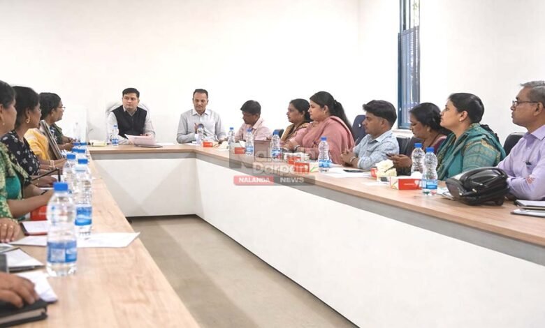 Hilsa Sub Divisional Monitoring Committee Meeting: शिक्षा, पोषण और जनवितरण की बदहाली का बड़ा खुलासा 1 Hilsa monitoring committee health service disruption ration distribution issue school building demand