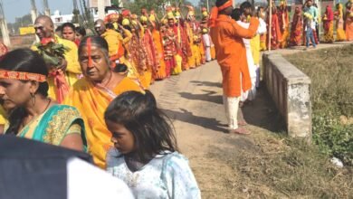 इस्लामपुर प्रखंड में शिवभक्तों की उमड़ी भीड़, शिवलिंग प्राण प्रतिष्ठा की गई