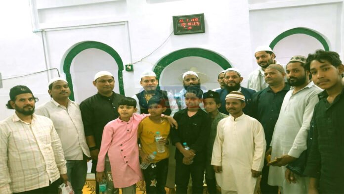 तरावीह का रूहानी समापन: मस्जिदे इमाम अबु हनीफा में गूंजा दुआ-ए-खैर और भाईचारे का पैगाम मस्जिदे इमाम अबु हनीफा तरावीह
