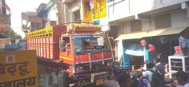 Katrisarai is grappling with the problem of severe traffic congestion