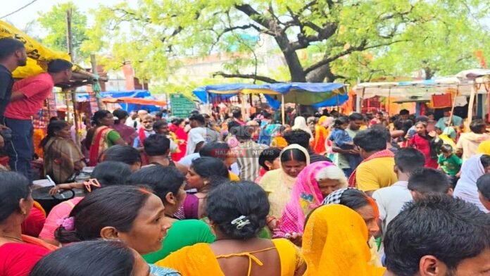 मां शीतला मंदिर भगदड़ का भयावह सच: प्रशासन संरक्षित पंडो की अवैध वसूली ने ली 9 जानें Sheetla temple Bihar tragedy